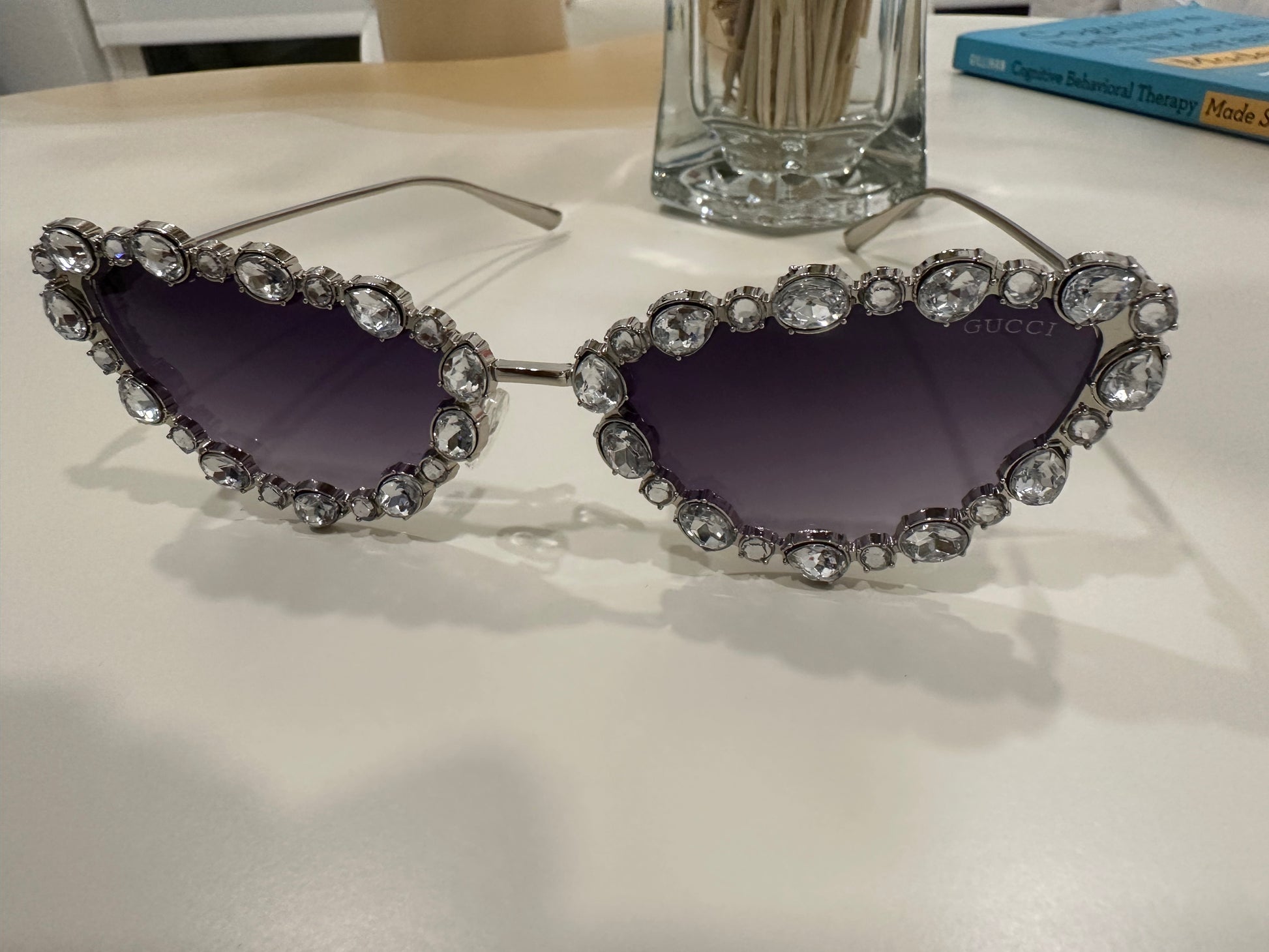 Fancy dazzling silver eye glass