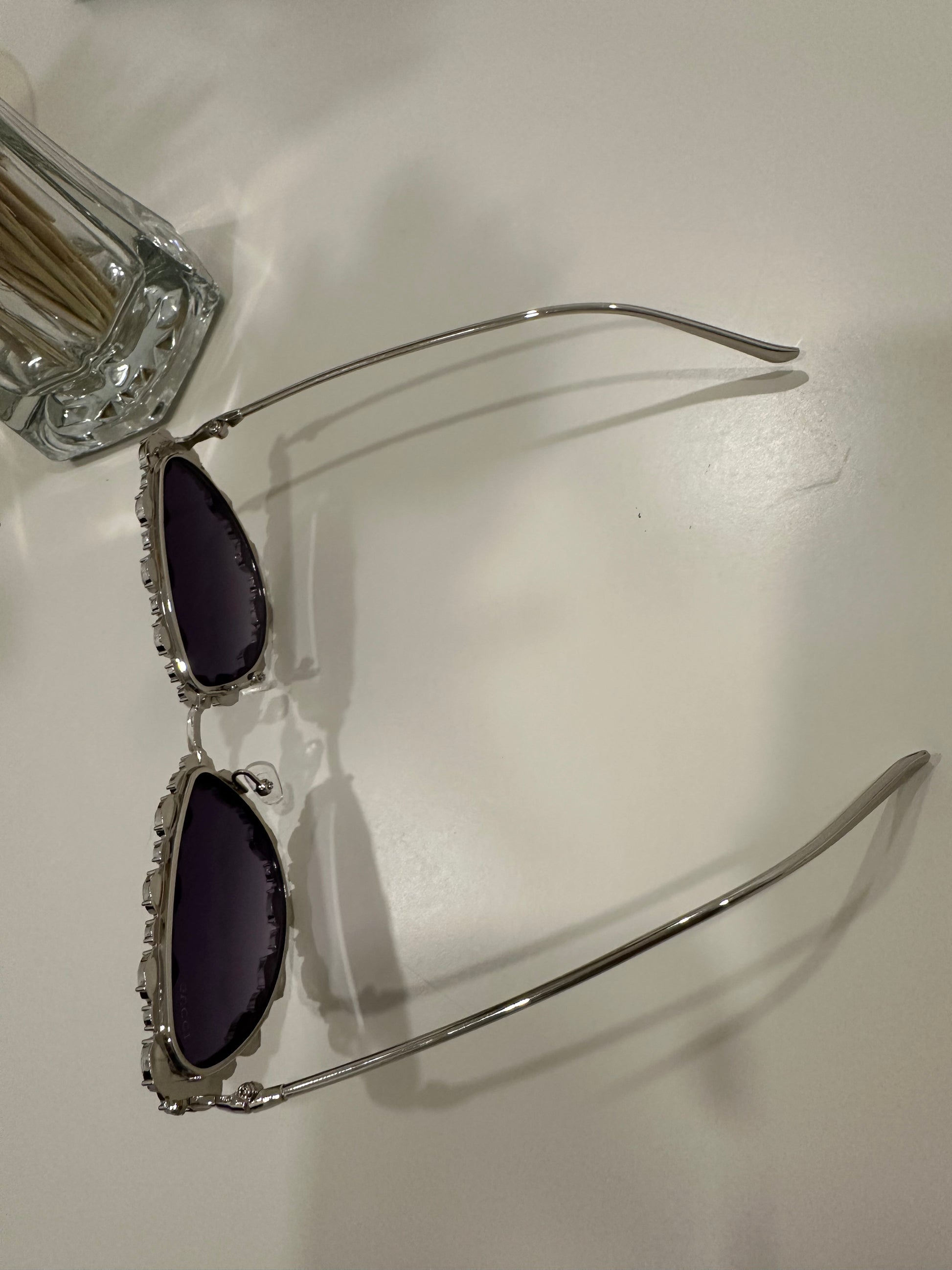 Fancy dazzling silver eye glass