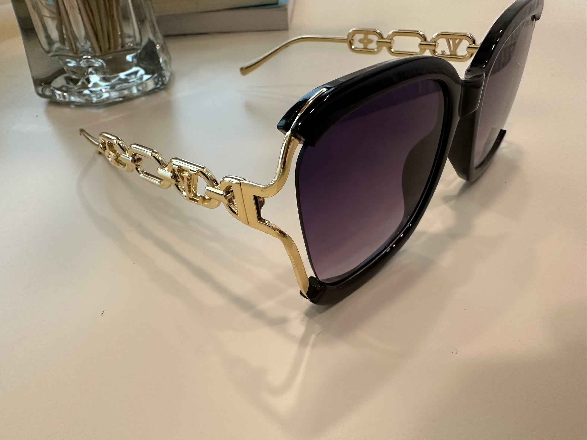 Golden glint sunglasses