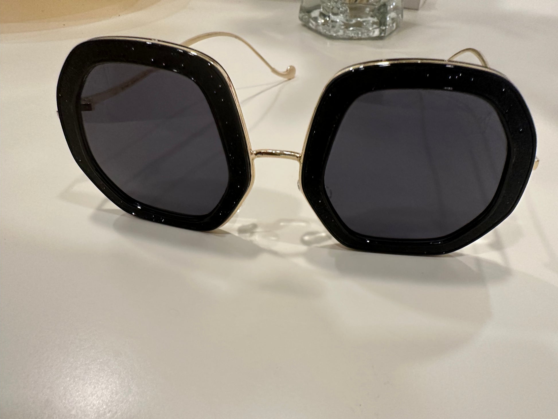 Dazzling fancy sunglasses