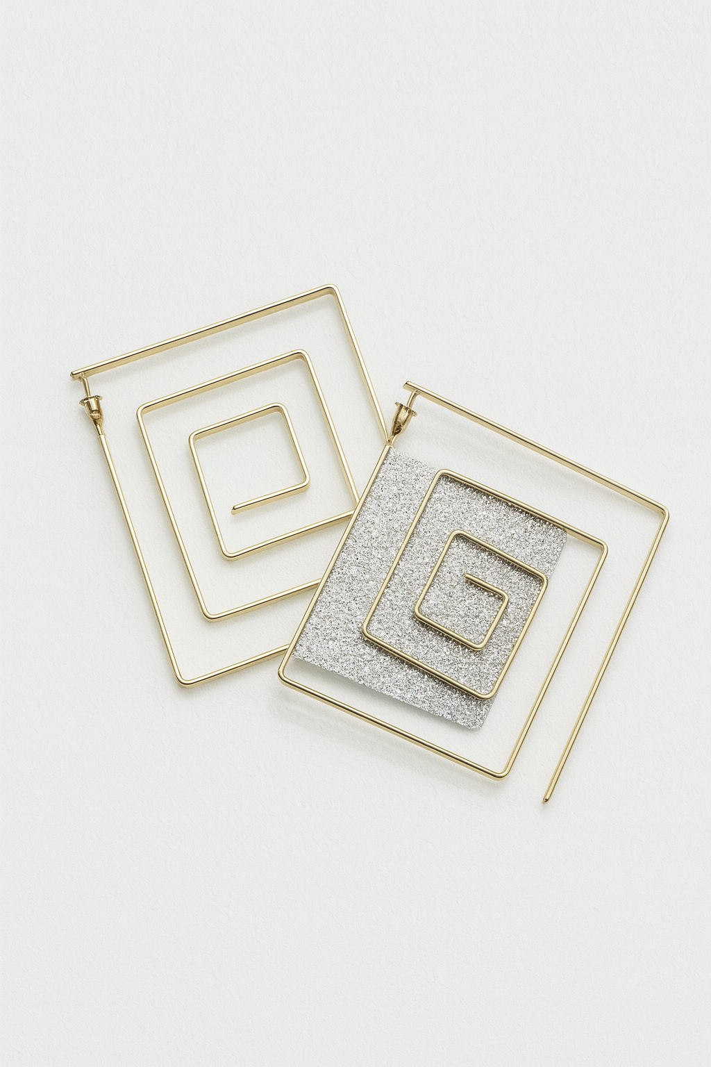 Glided maze earrings