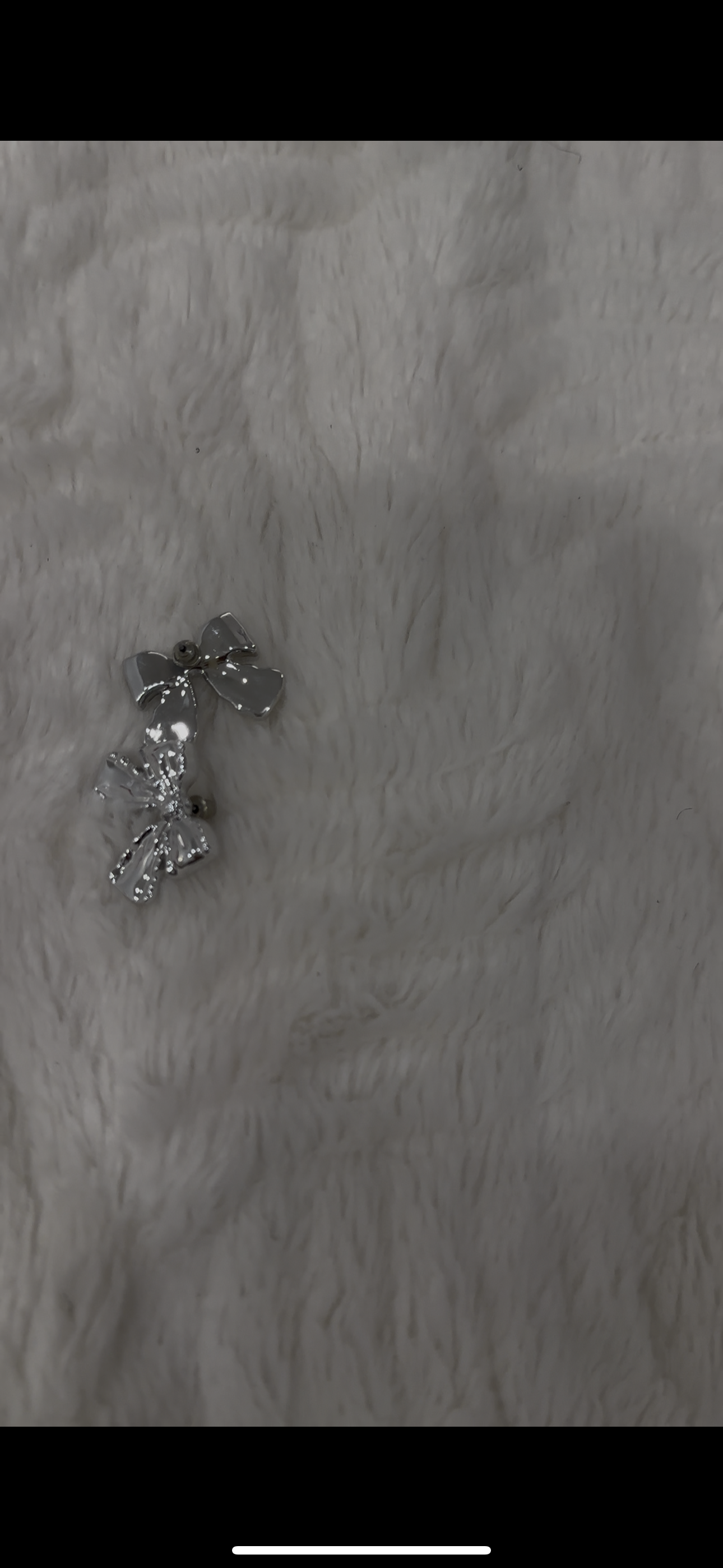 Bow tie silver earrings